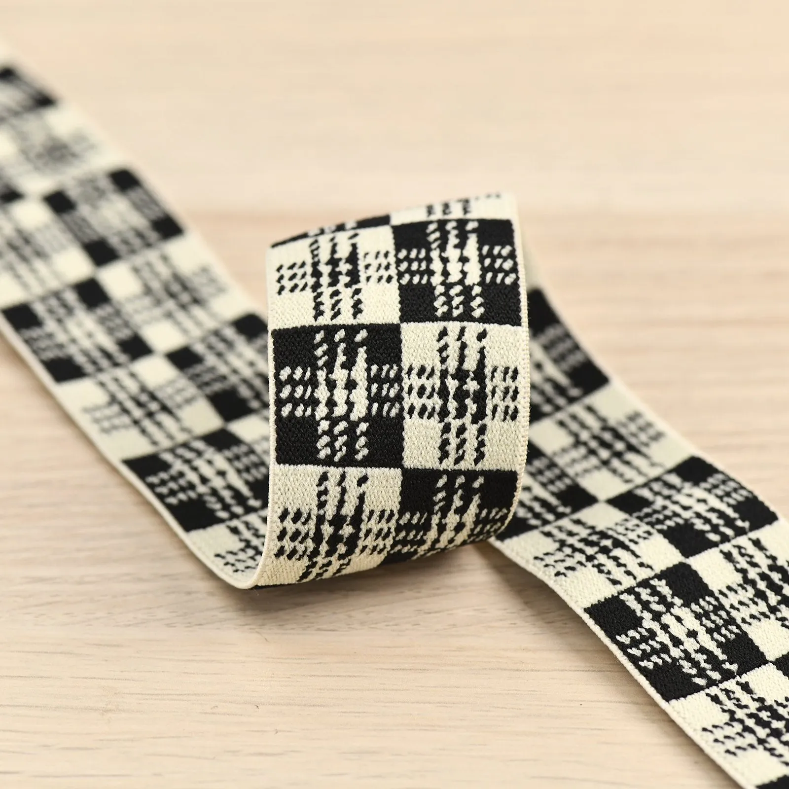 1.5 inch (40 mm) Wide White Black Plaid Elastic - 1 Yard